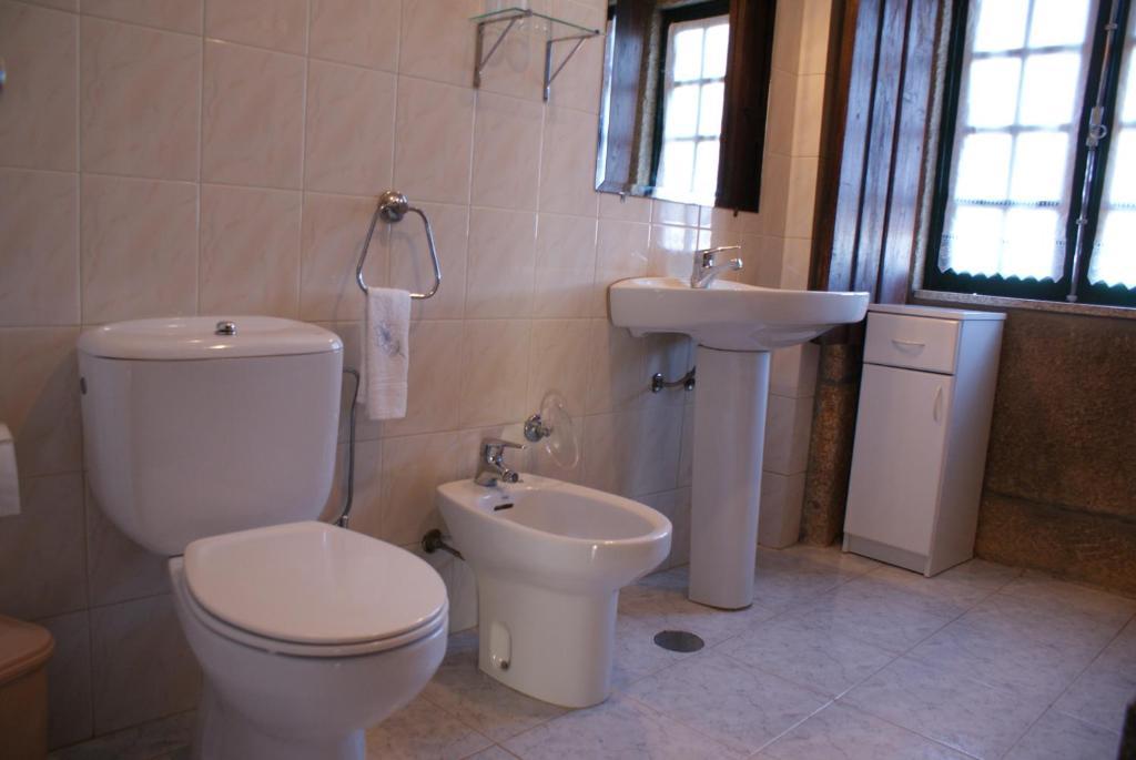 Quinta Do Sobreiro Guest House วิลาแวร์เด ห้อง รูปภาพ