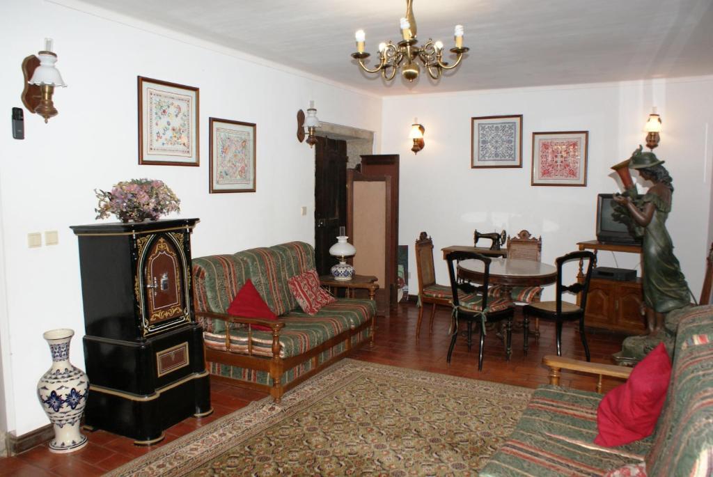 Quinta Do Sobreiro Guest House วิลาแวร์เด ภายนอก รูปภาพ